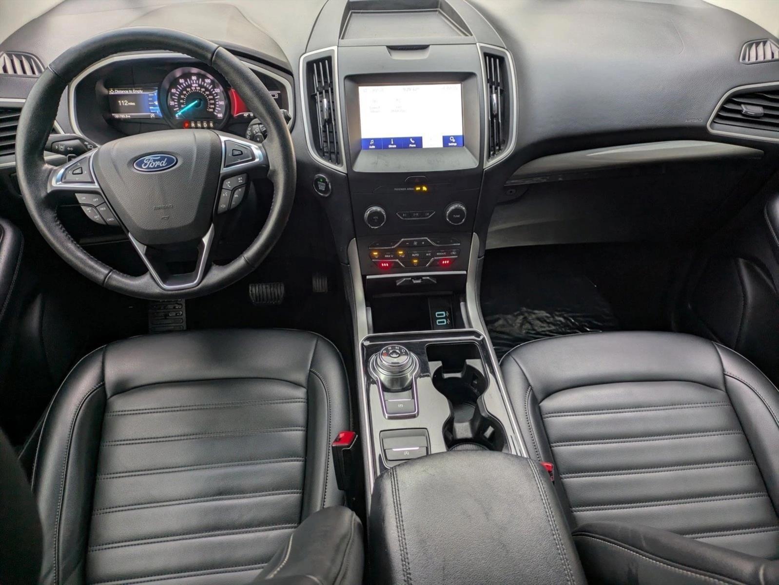 Thumbnail: 2020 Ford Edge - 3