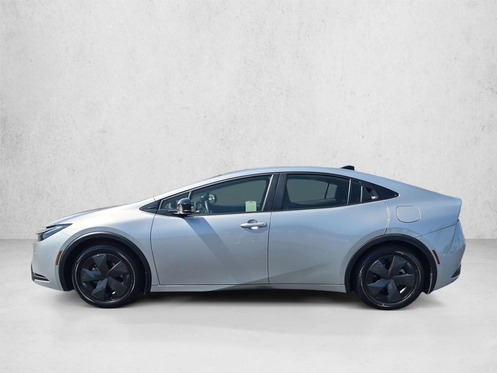 Thumbnail: 2026 Toyota Prius - 2