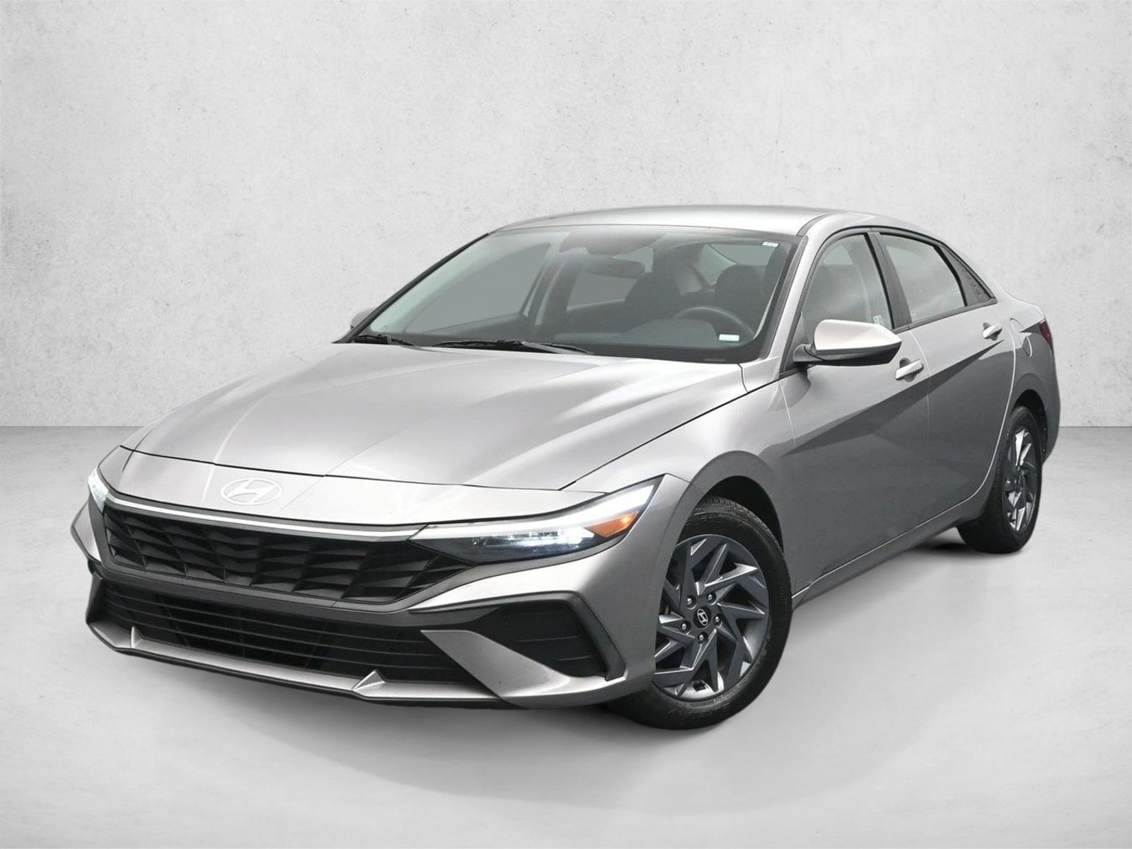 Thumbnail: 2024 Hyundai Elantra - 1