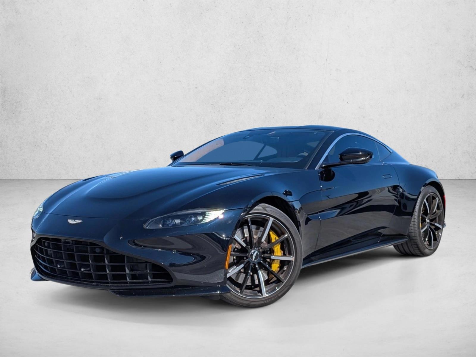Thumbnail: 2022 Aston Martin Vantage - 1