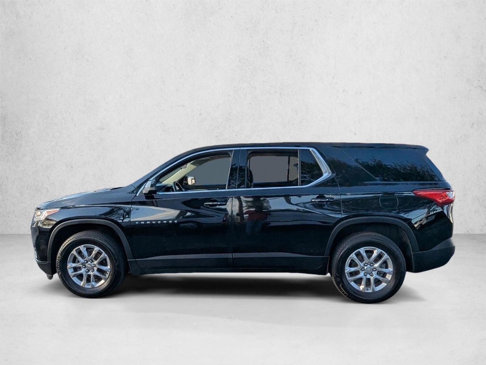 Thumbnail: 2021 Chevrolet Traverse - 2