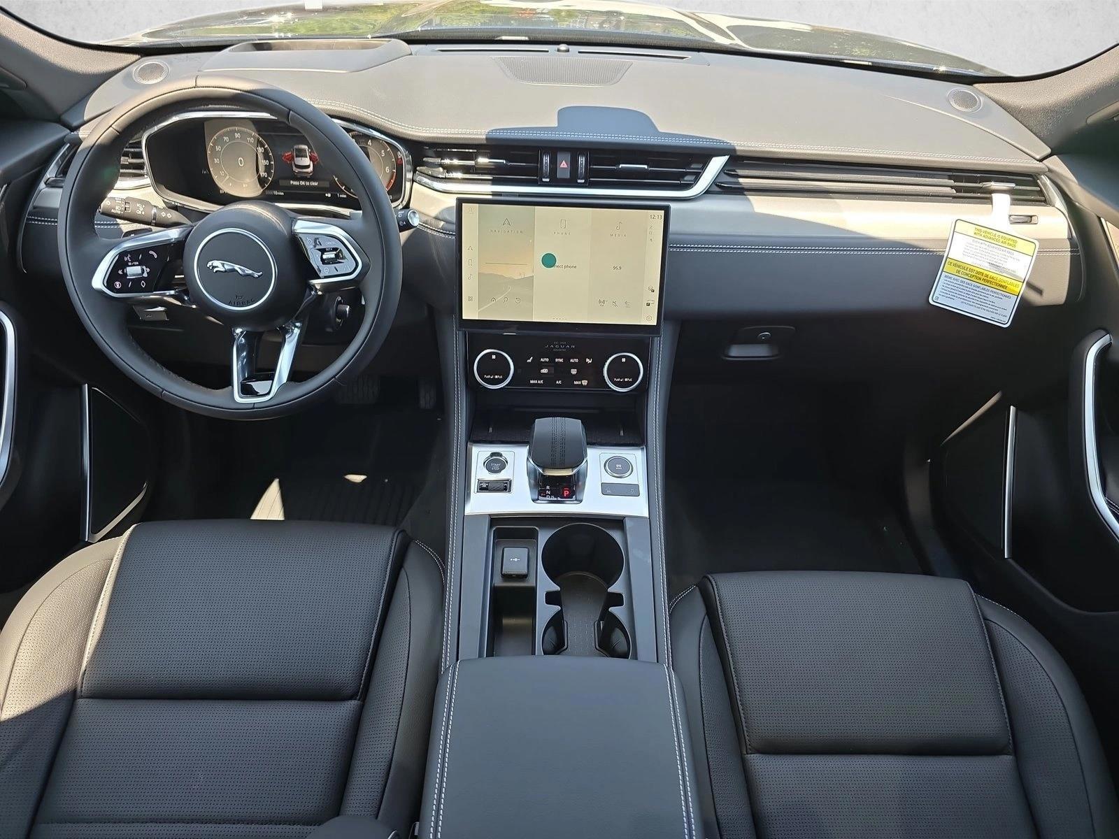 Thumbnail: 2026 Jaguar F-Pace - 3