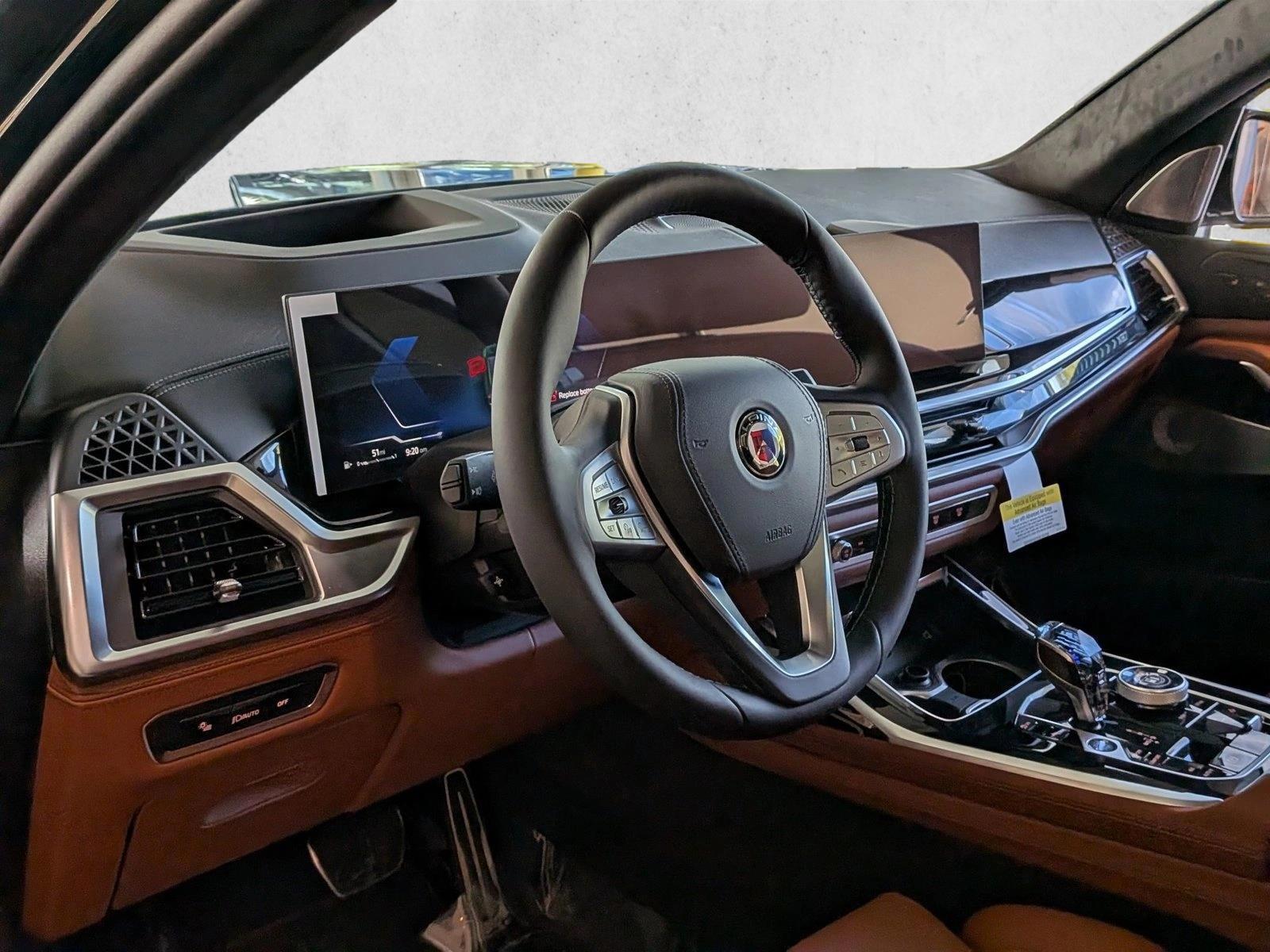 Thumbnail: 2026 BMW X7 - 3
