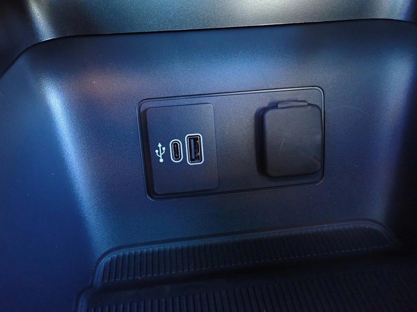 Thumbnail: 2026 Ford Explorer - 4