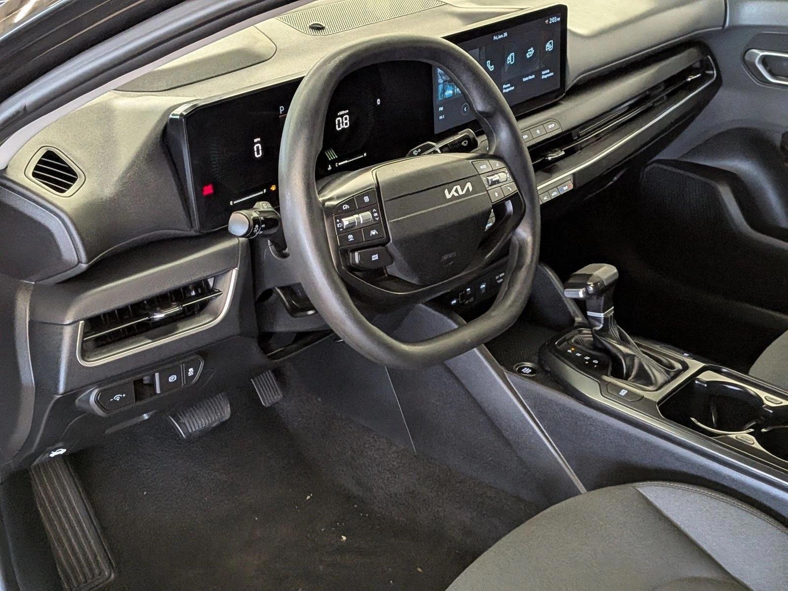 Thumbnail: 2025 Kia K4 - 3