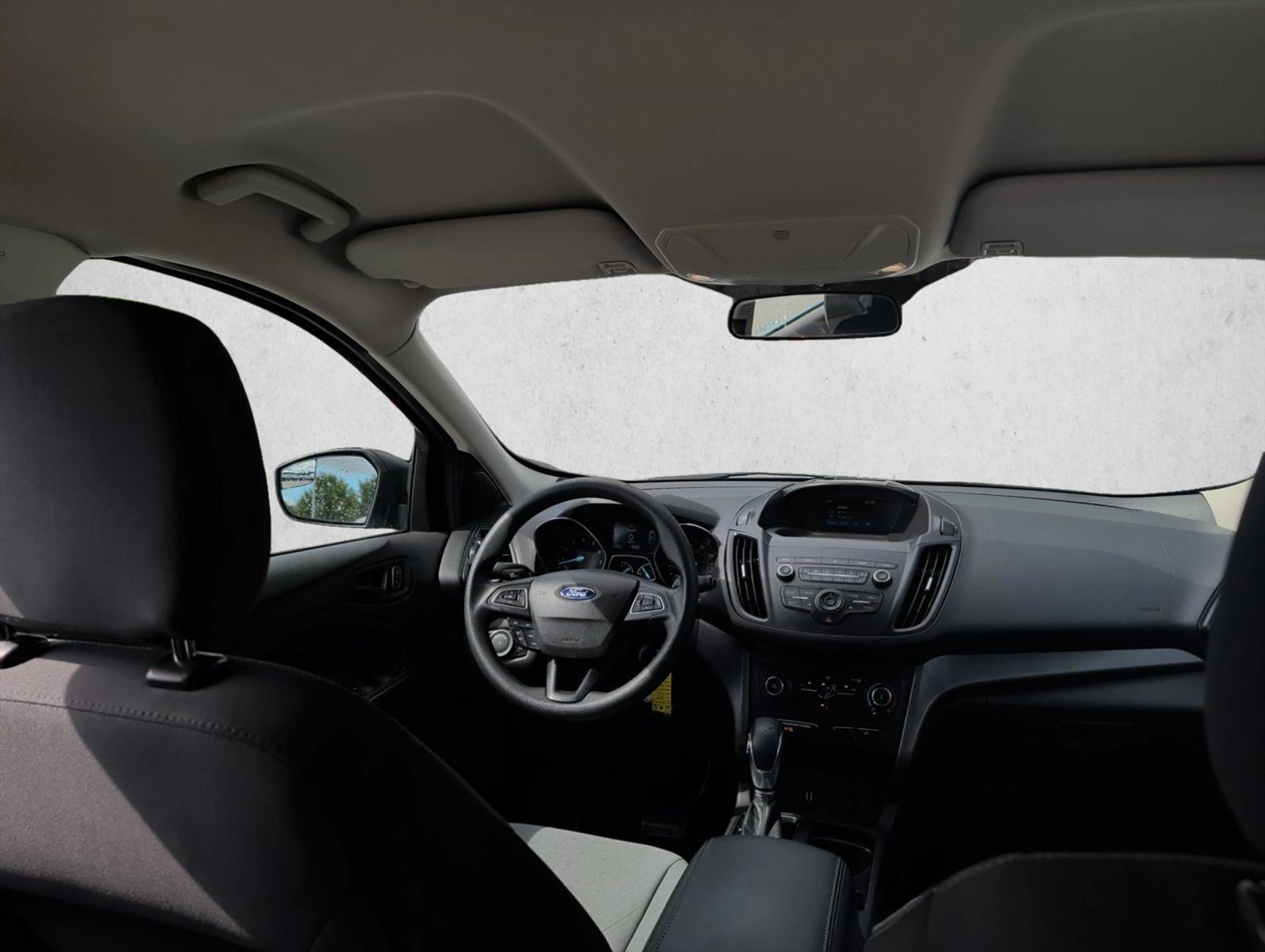 Thumbnail: 2019 Ford Escape - 6