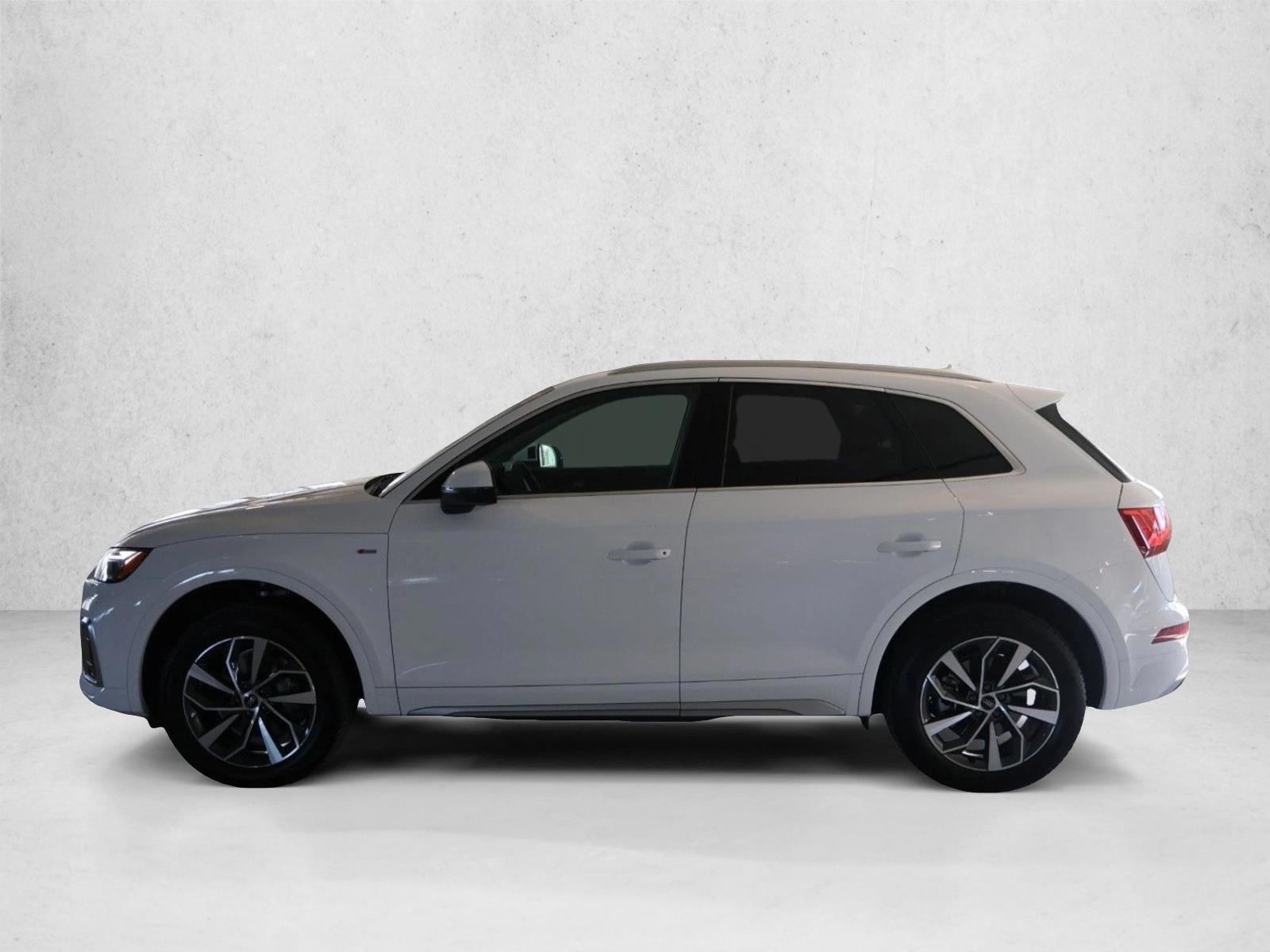 Thumbnail: 2023 Audi Q5 - 2