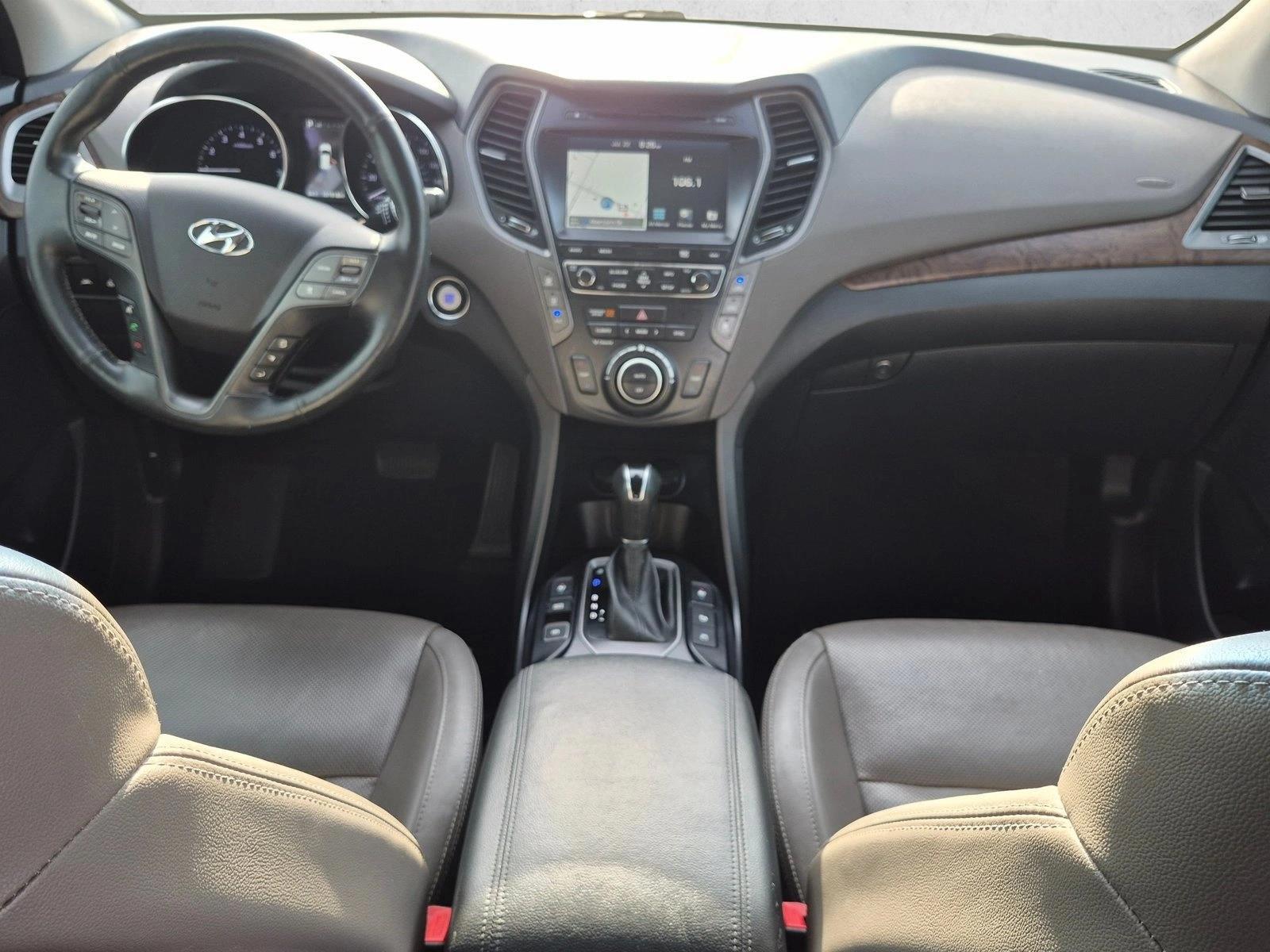Thumbnail: 2018 Hyundai Santa Fe - 4