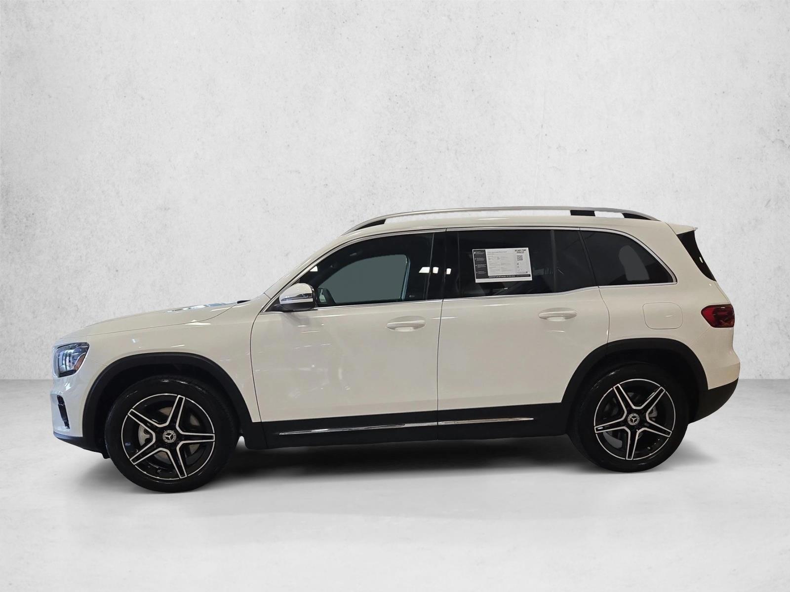Thumbnail: 2026 Mercedes-Benz GLB - 2