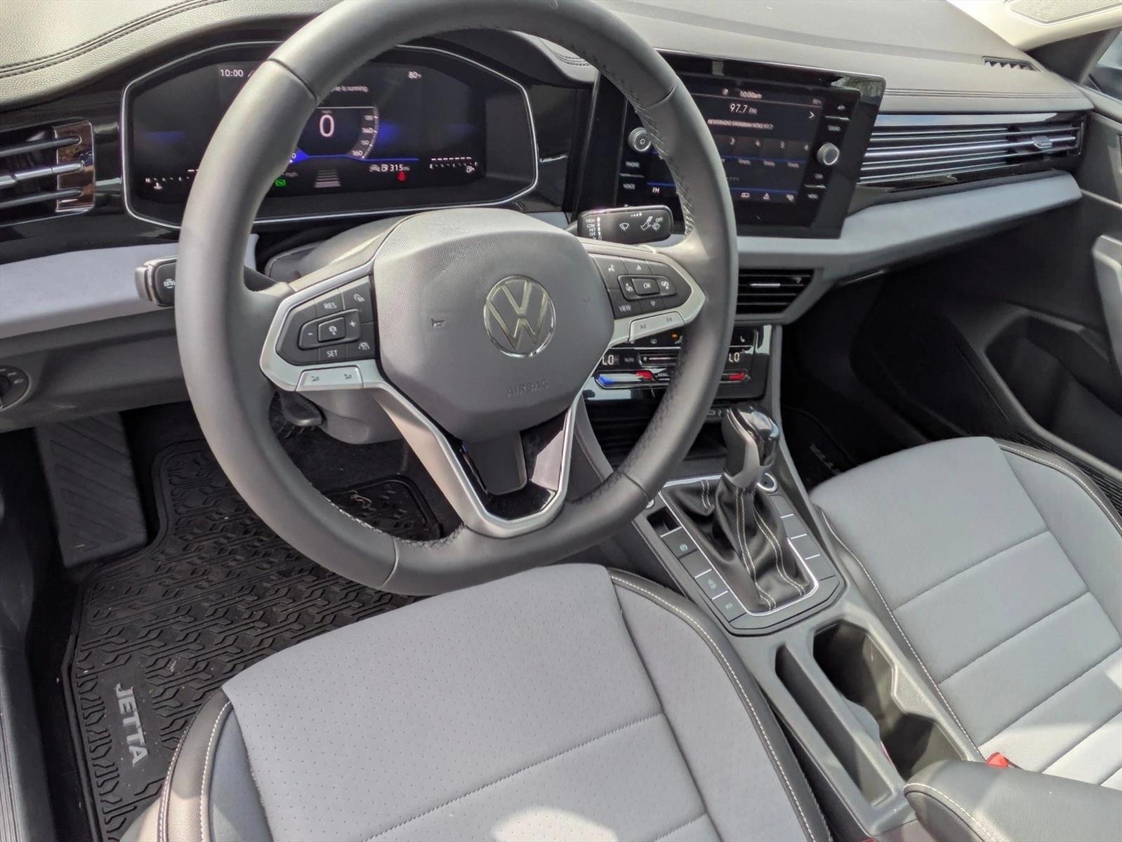 Thumbnail: 2026 Volkswagen Jetta - 3