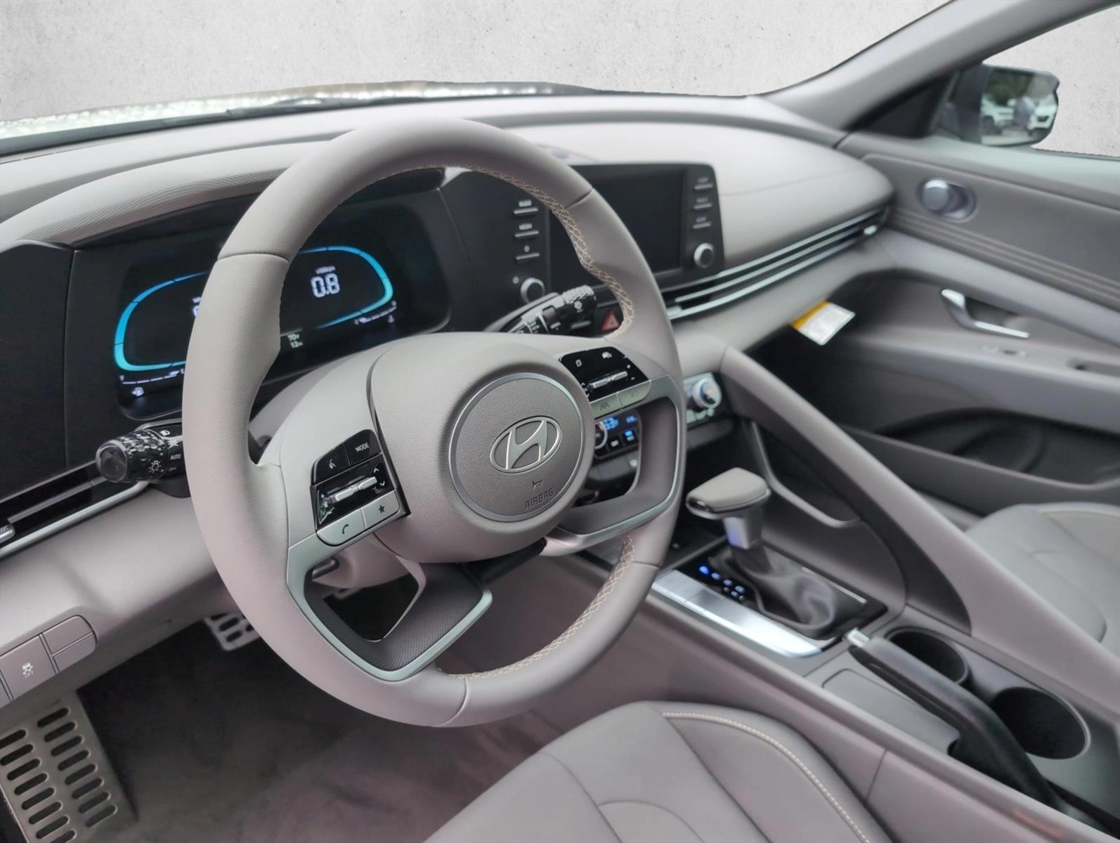 Thumbnail: 2026 Hyundai Elantra - 3