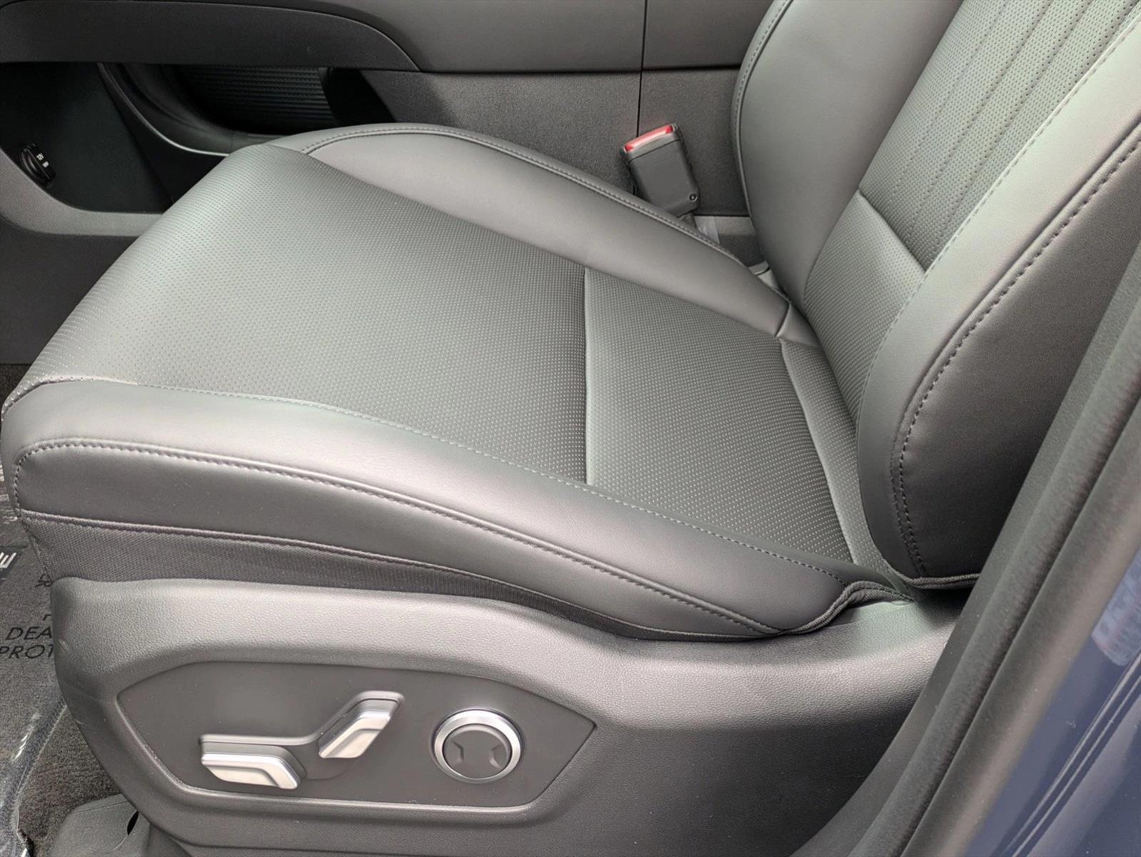 Thumbnail: 2026 Hyundai Santa Fe - 4