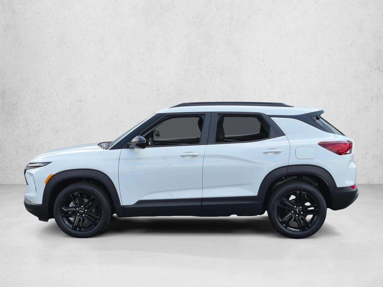 Thumbnail: 2026 Chevrolet TrailBlazer - 2
