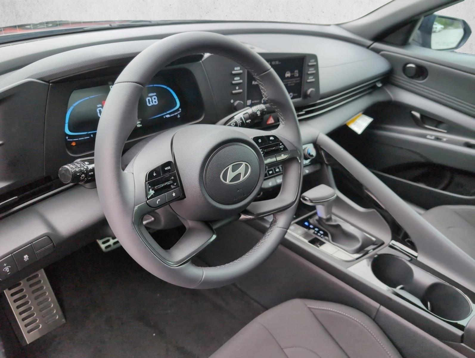 Thumbnail: 2026 Hyundai Elantra - 3