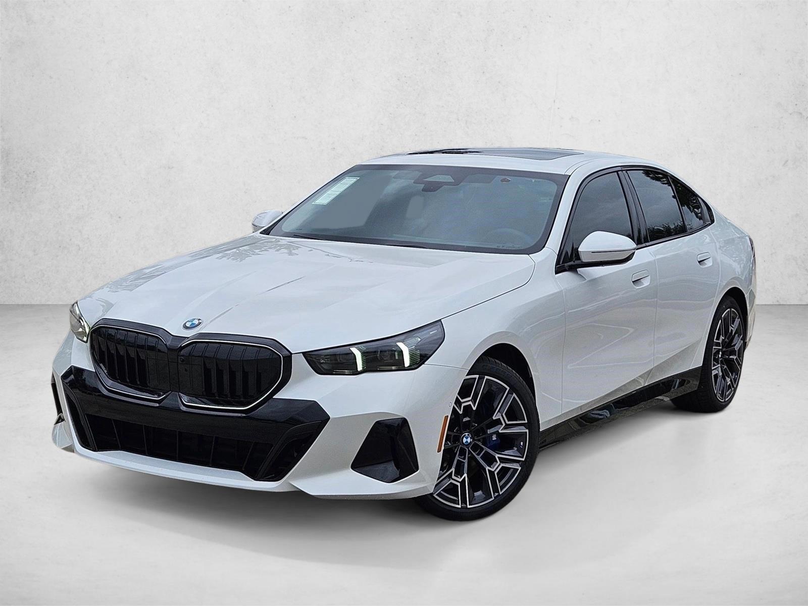 Thumbnail: 2026 BMW 5 Series - 1