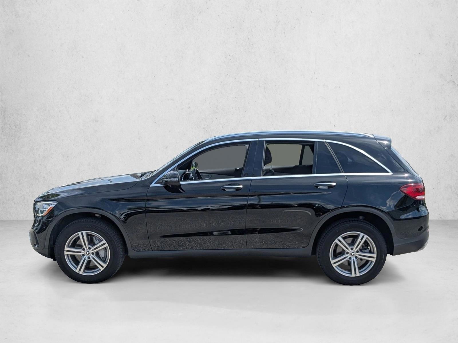 Thumbnail: 2022 Mercedes-Benz GLC - 2