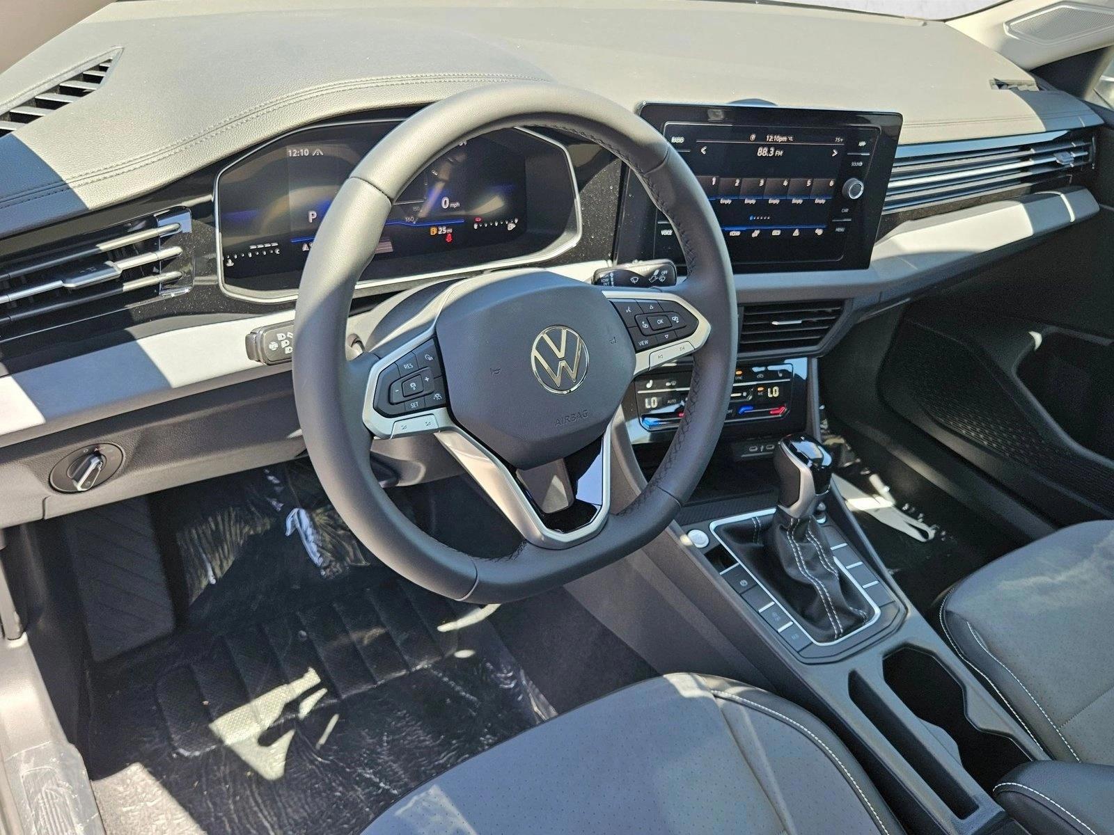 Thumbnail: 2026 Volkswagen Jetta - 3