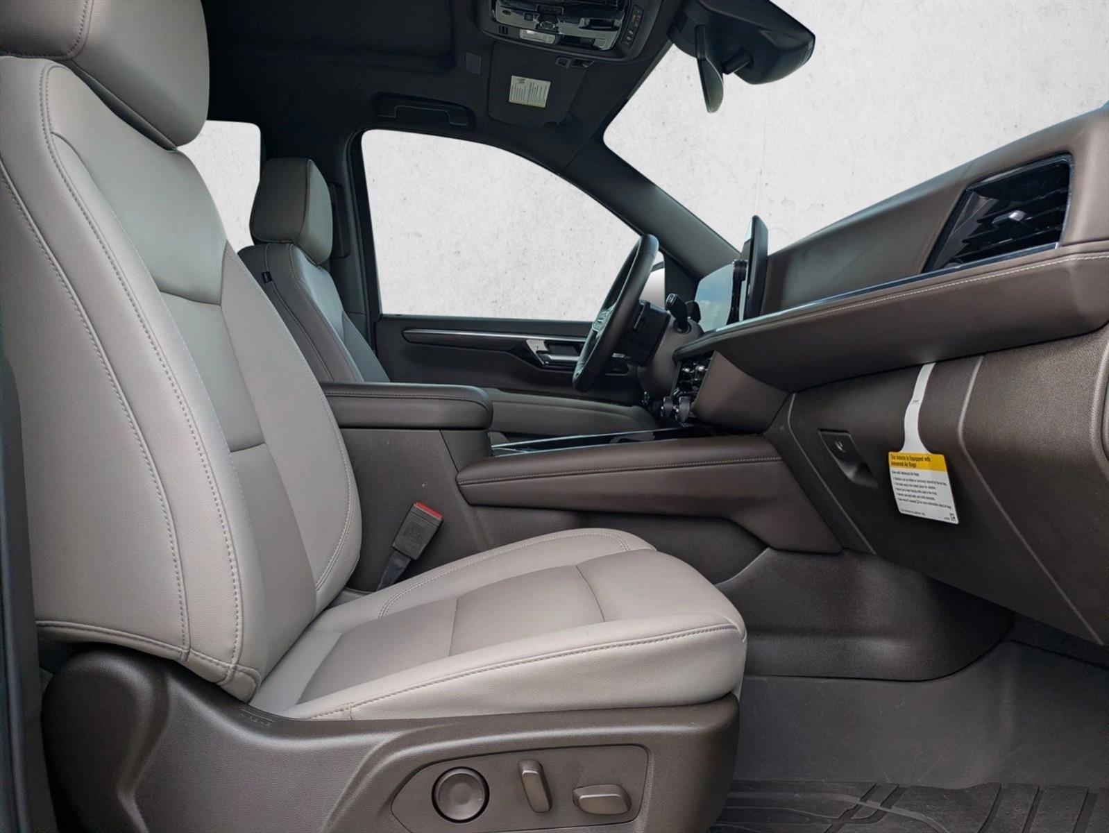 Thumbnail: 2026 Chevrolet Tahoe - 5