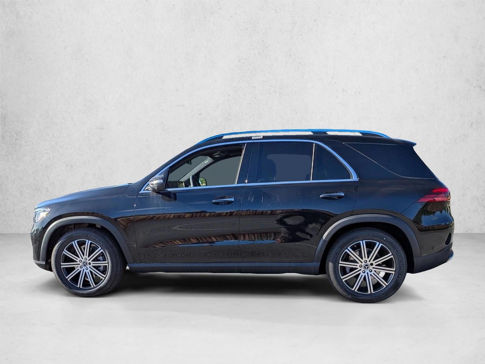 Thumbnail: 2026 Mercedes-Benz GLE - 2