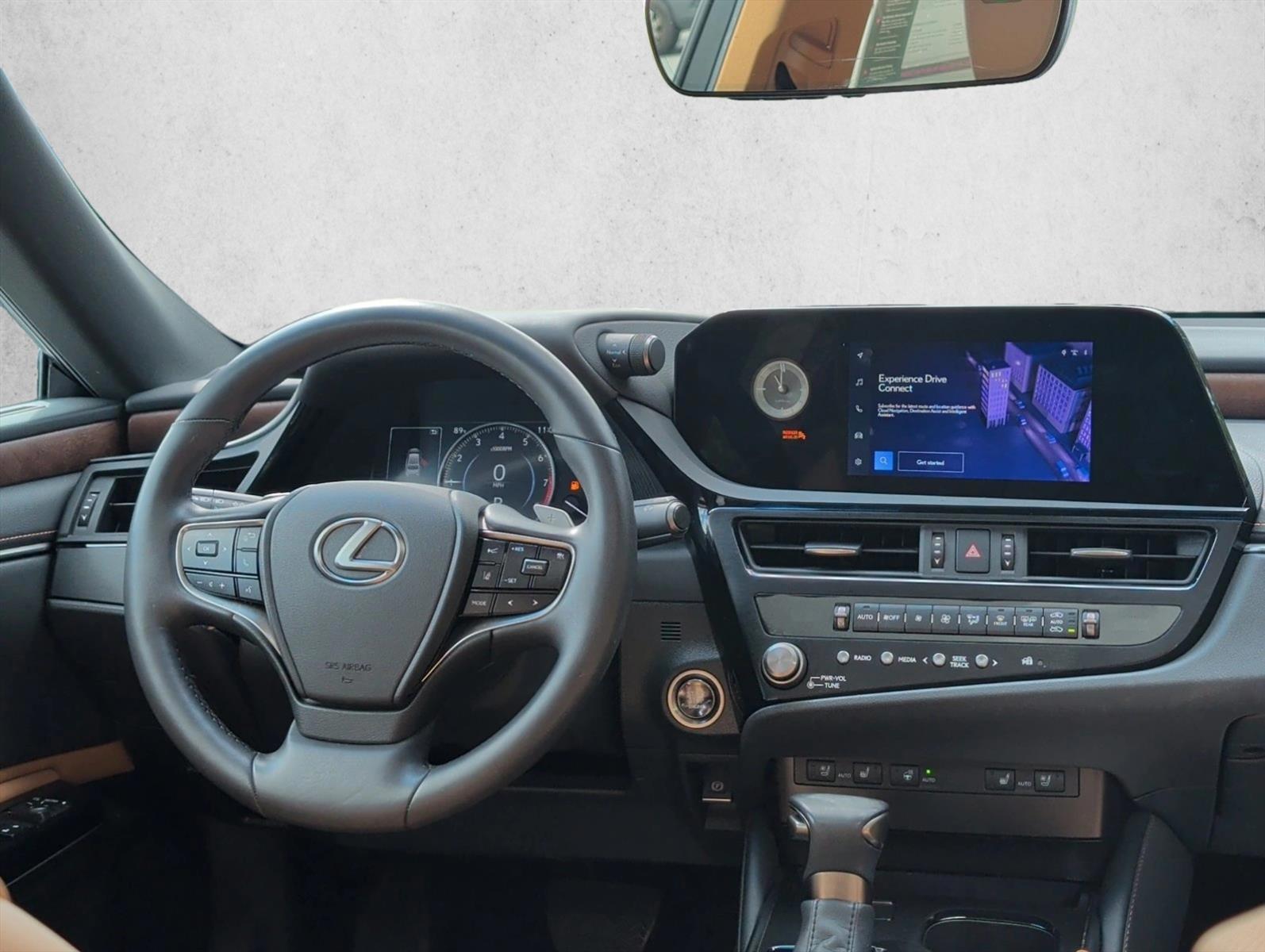 Thumbnail: 2024 Lexus ES - 3