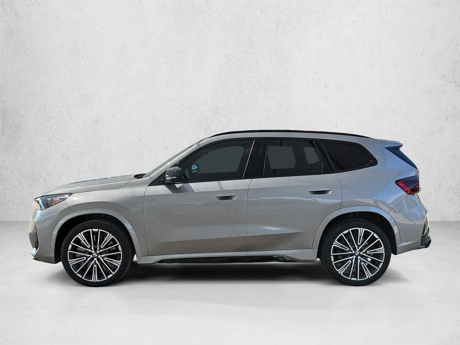 Thumbnail: 2026 BMW X1 - 2