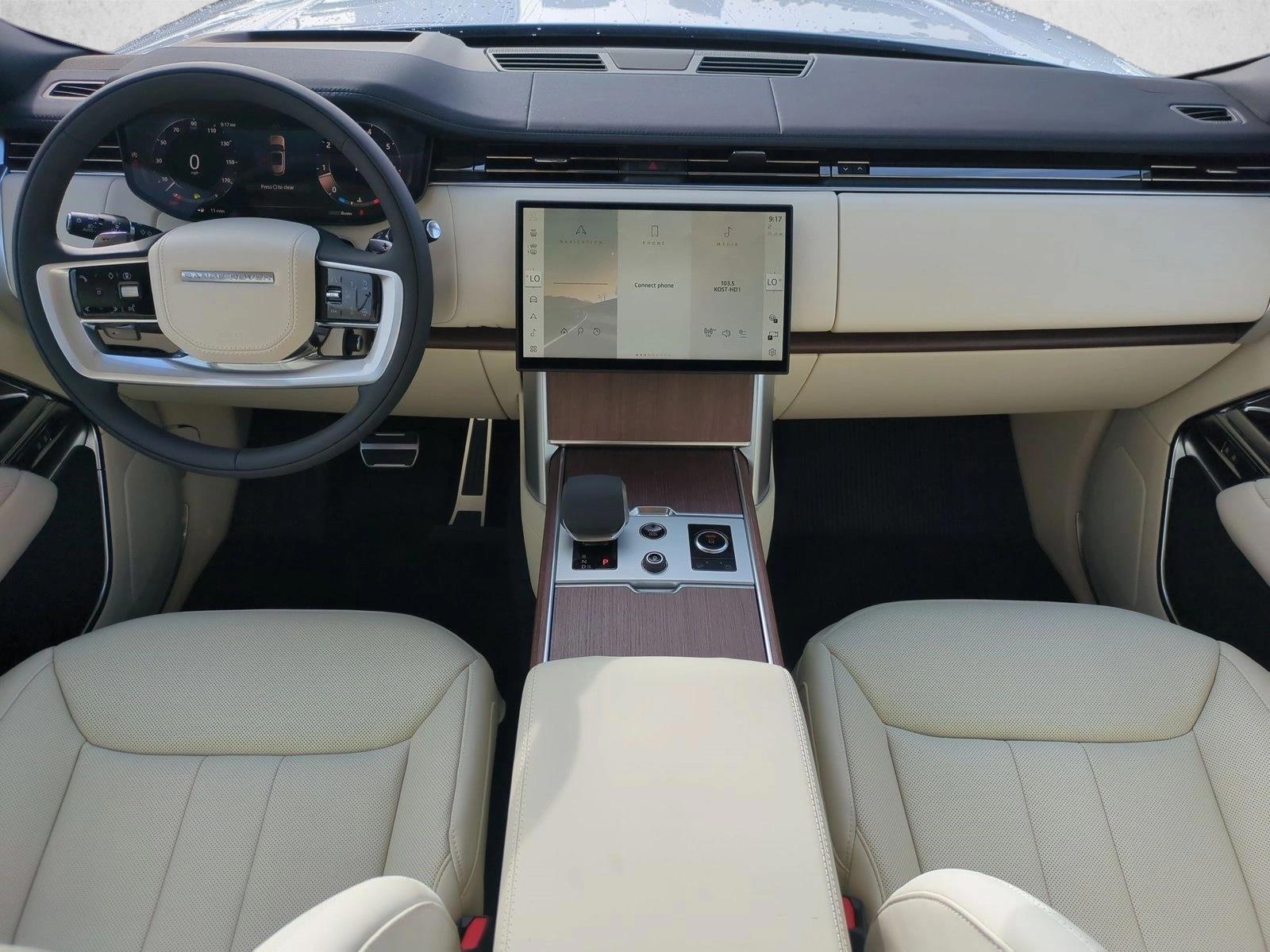 Thumbnail: 2027 Land Rover Range Rover - 3
