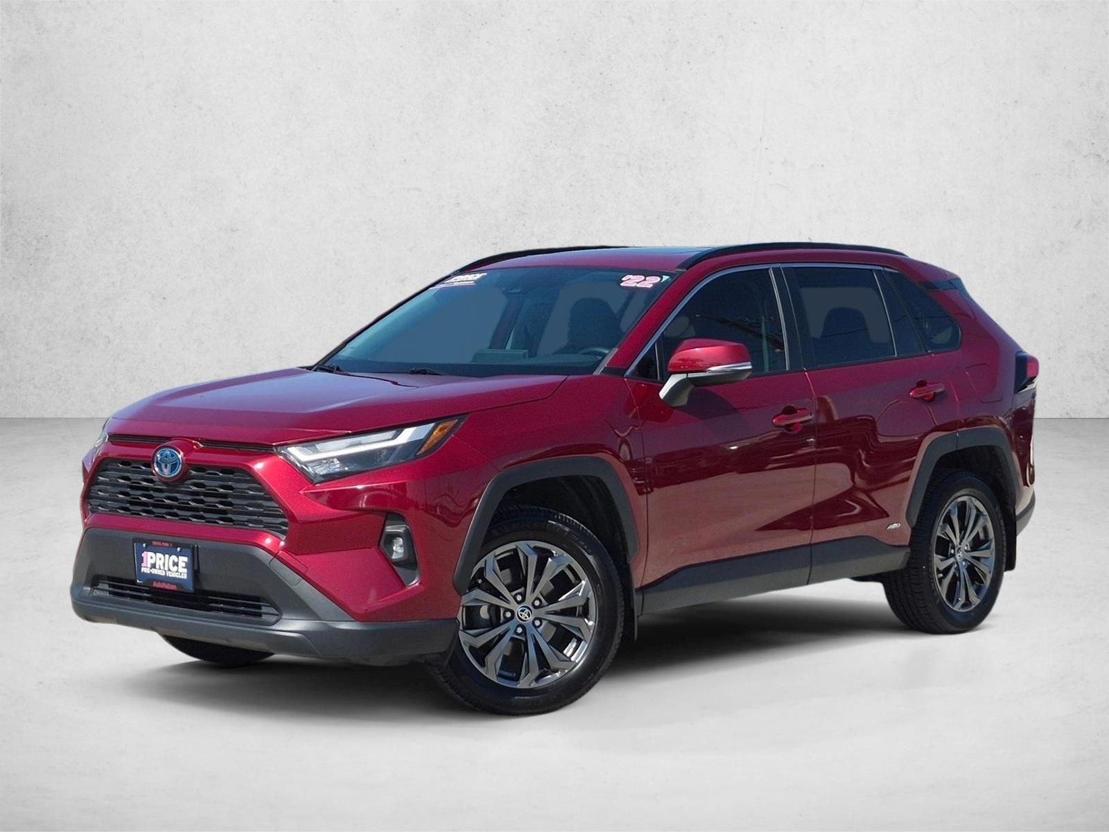 Thumbnail: 2022 Toyota RAV4 - 1