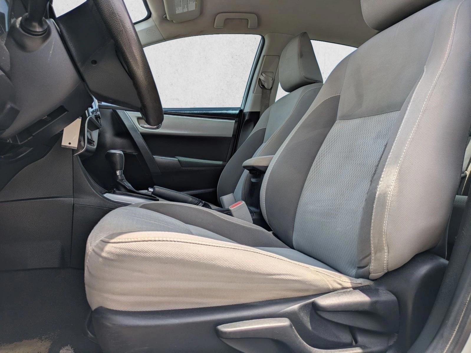 Thumbnail: 2018 Toyota Corolla - 4