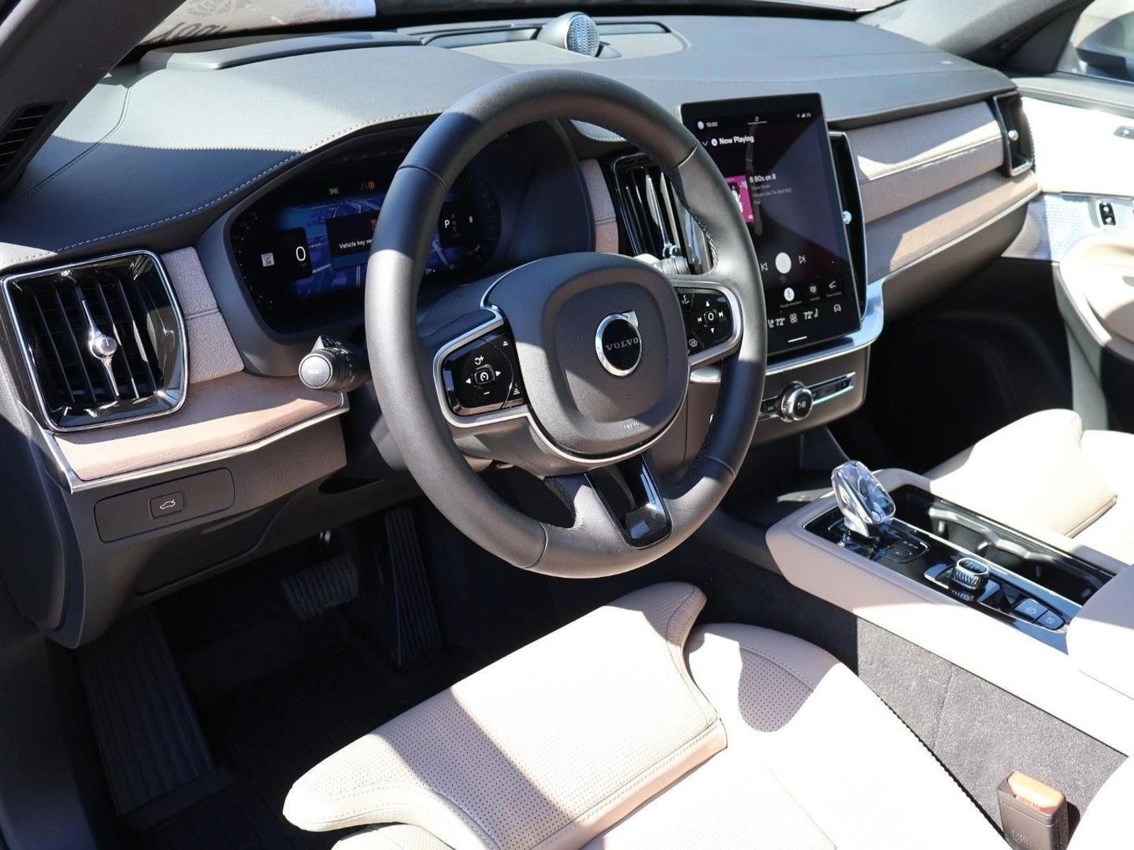Thumbnail: 2025 Volvo XC90 - 3