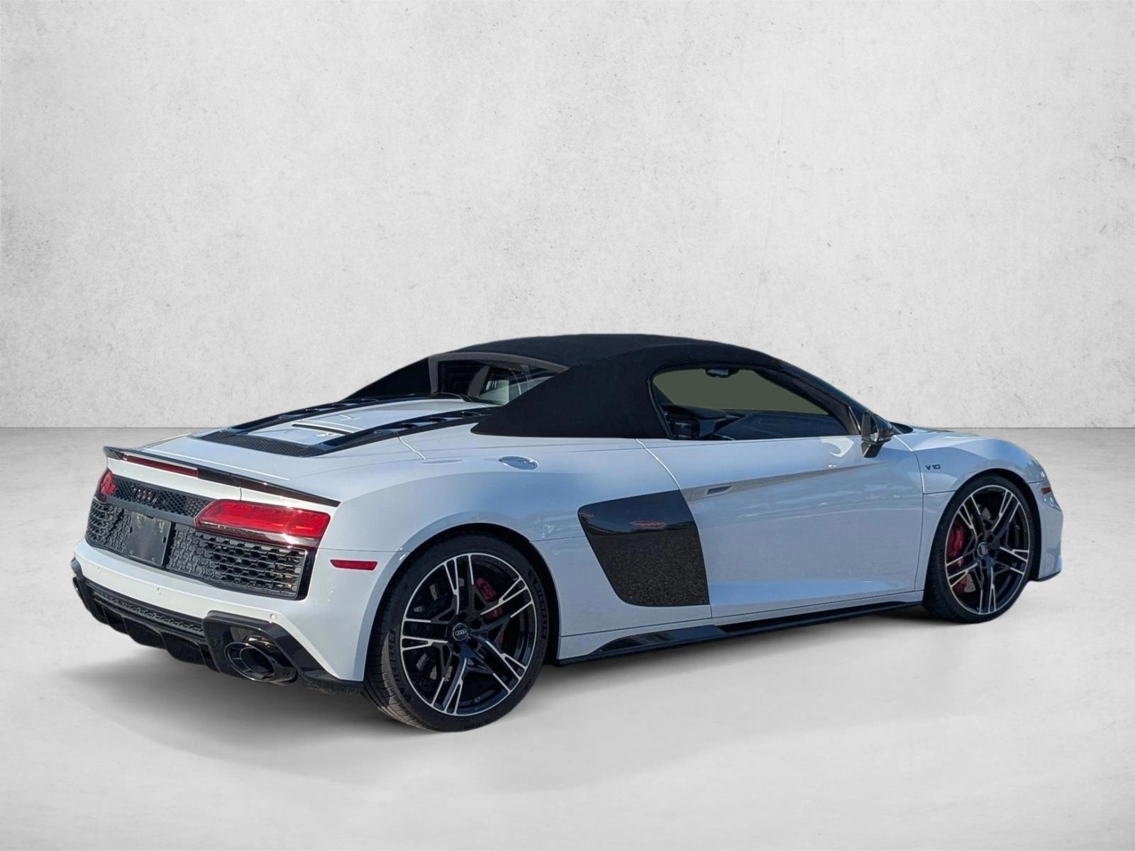 Thumbnail: 2020 Audi R8 - 2