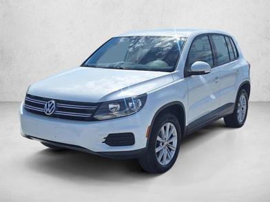 2017 Volkswagen Tiguan S -
                  Cerritos, CA