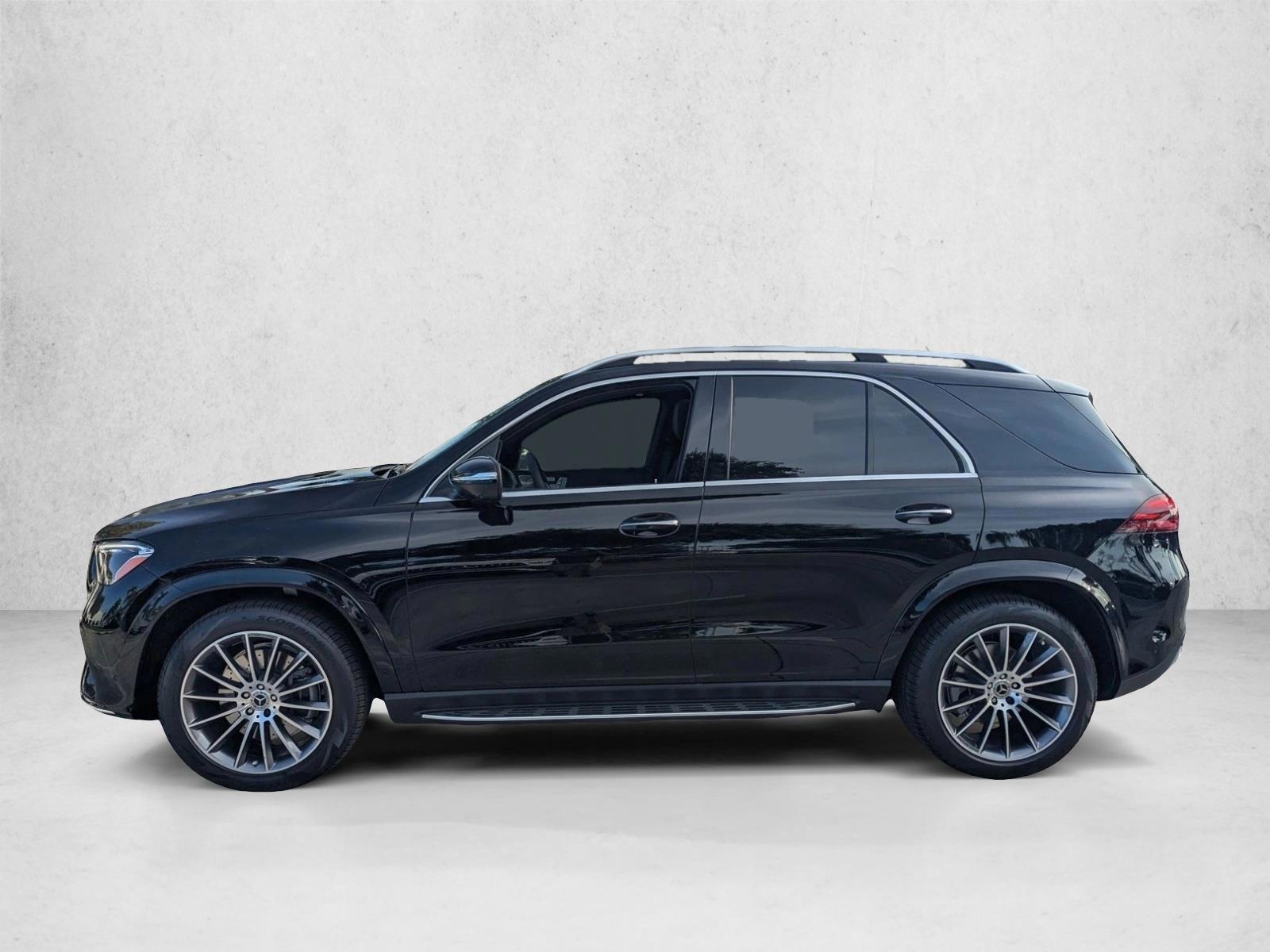 Thumbnail: 2026 Mercedes-Benz GLE - 2