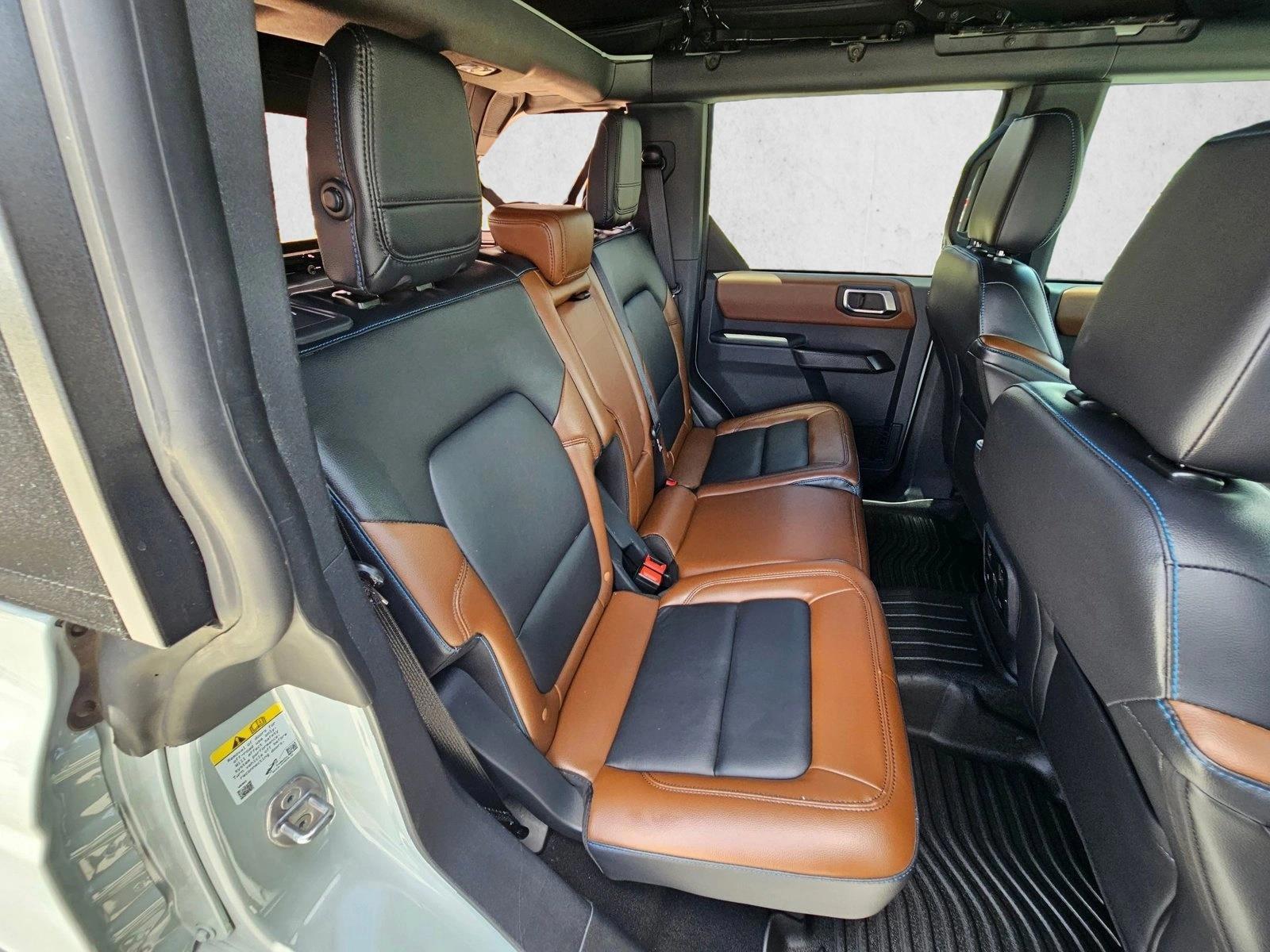 2024 Ford Bronco 4-Door Outer Banks - Photo 18