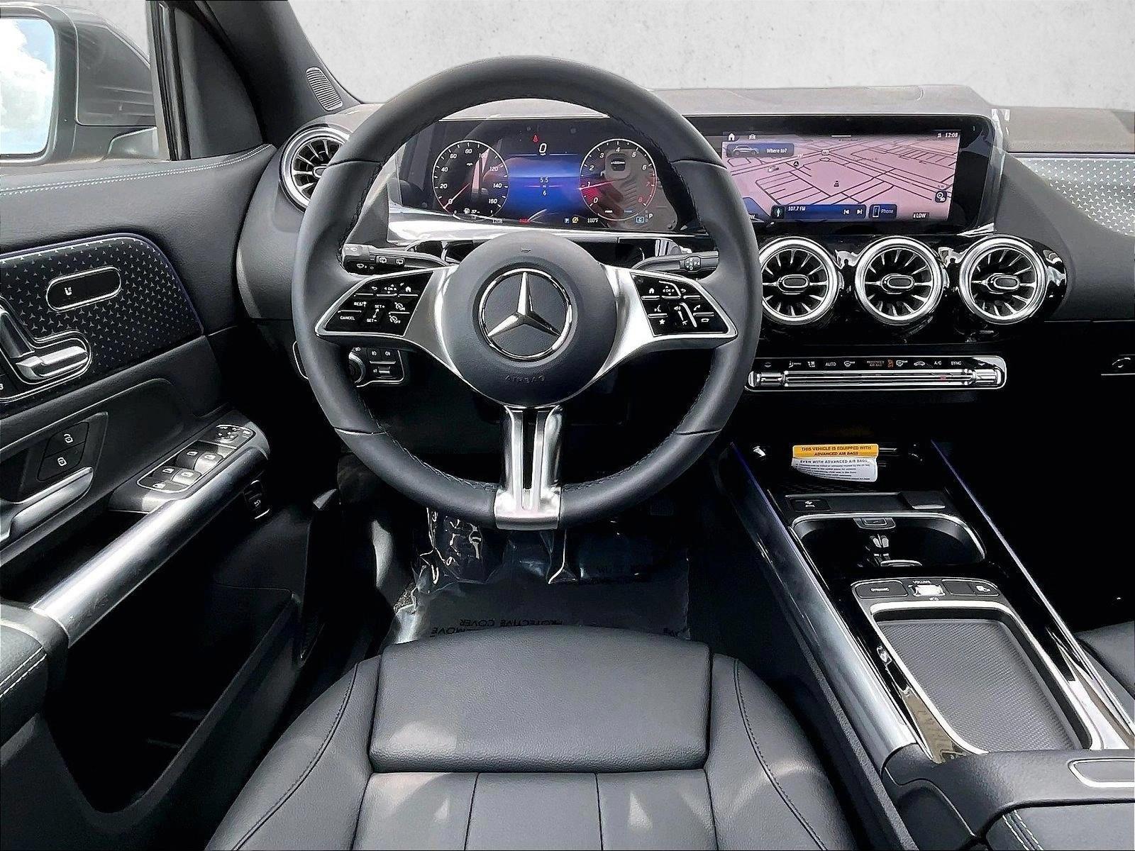 Thumbnail: 2026 Mercedes-Benz GLA - 4