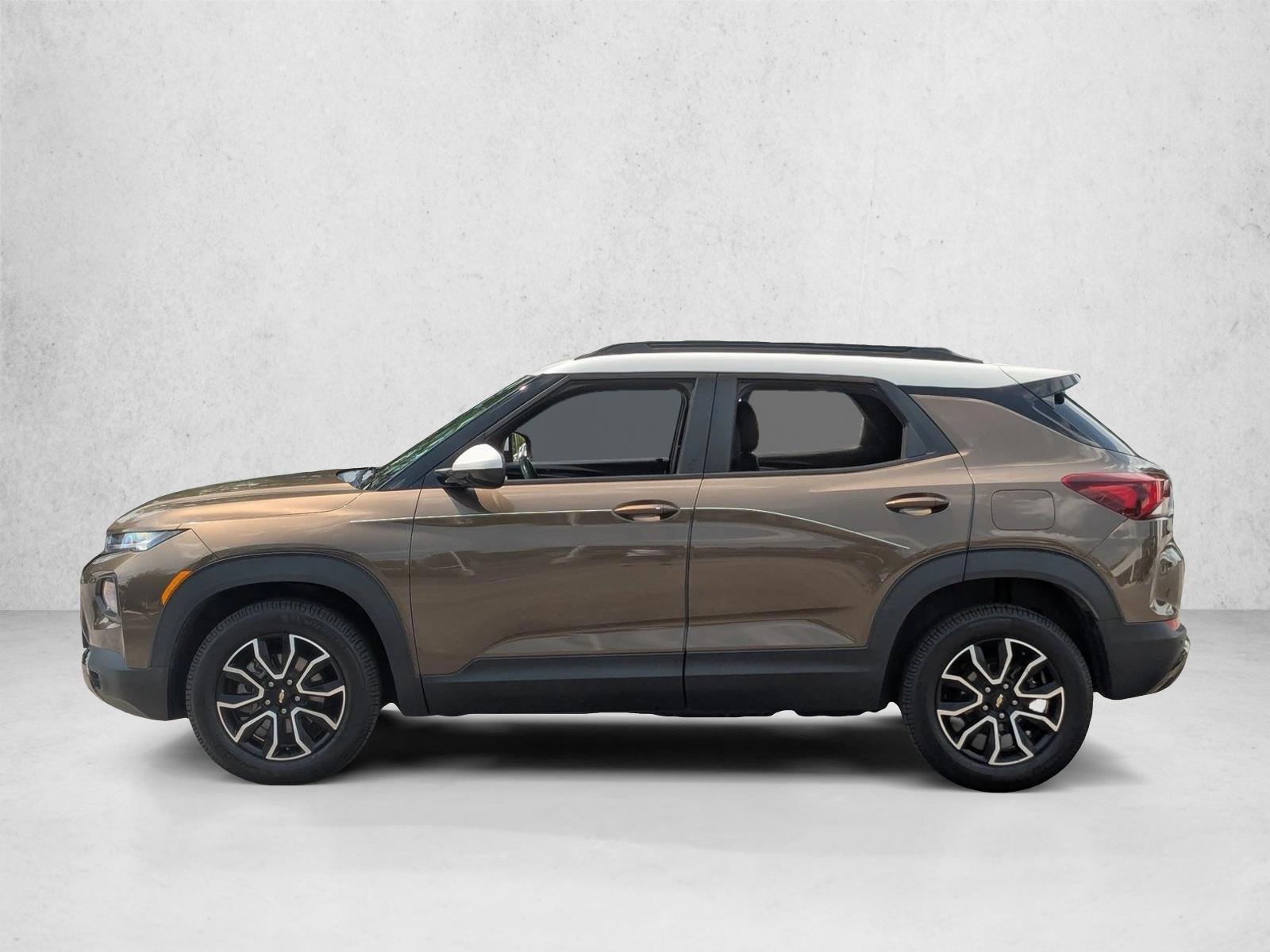 Thumbnail: 2021 Chevrolet TrailBlazer - 2