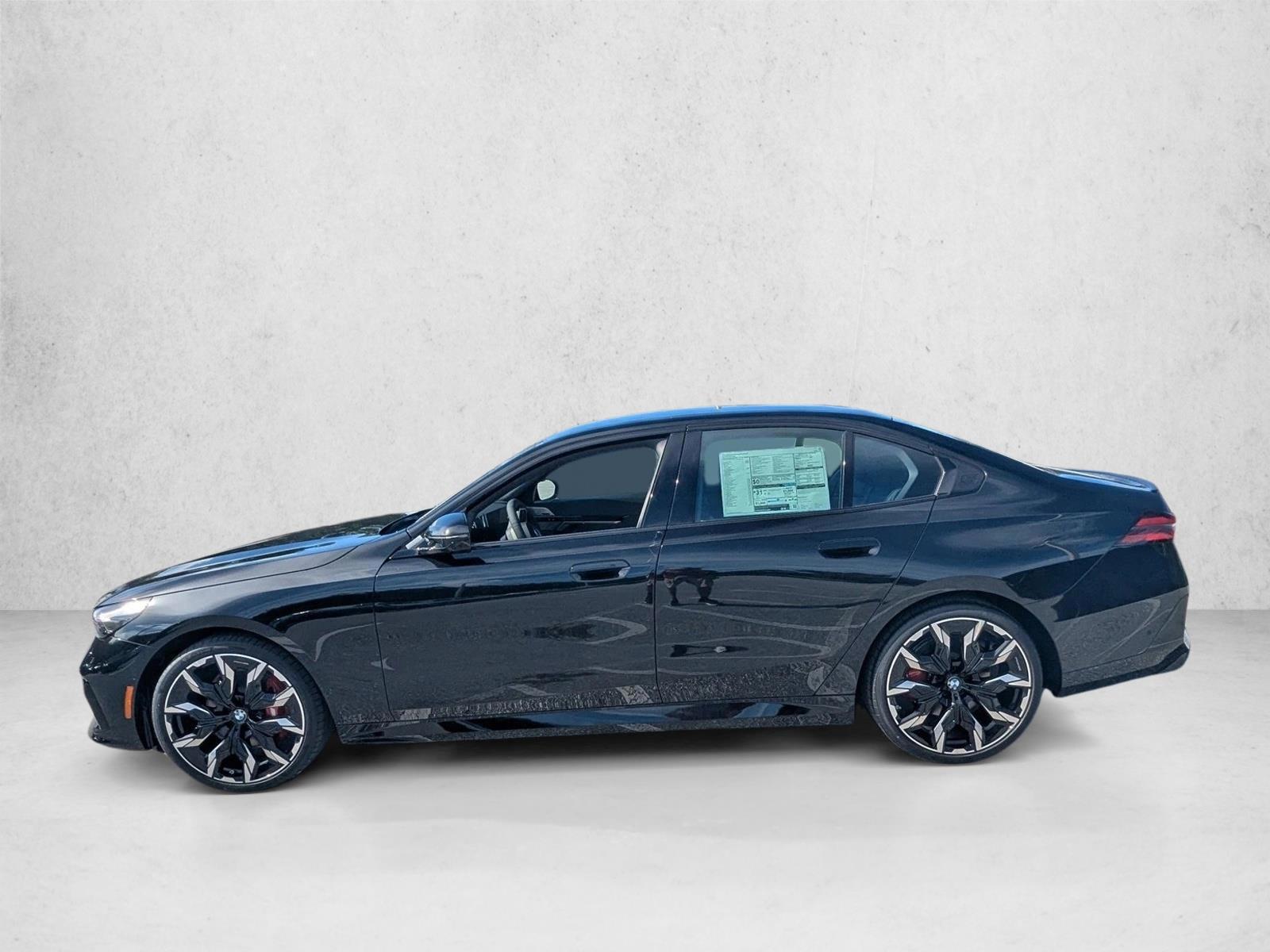 Thumbnail: 2027 BMW 5 Series - 2