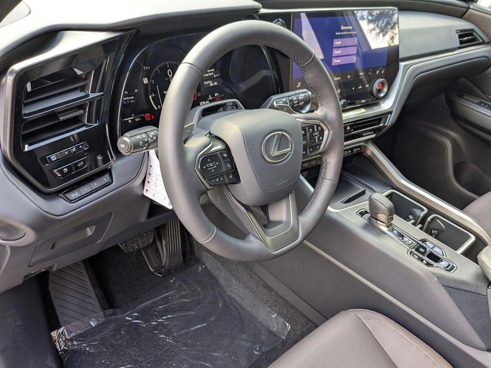 Thumbnail: 2025 Lexus TX - 3