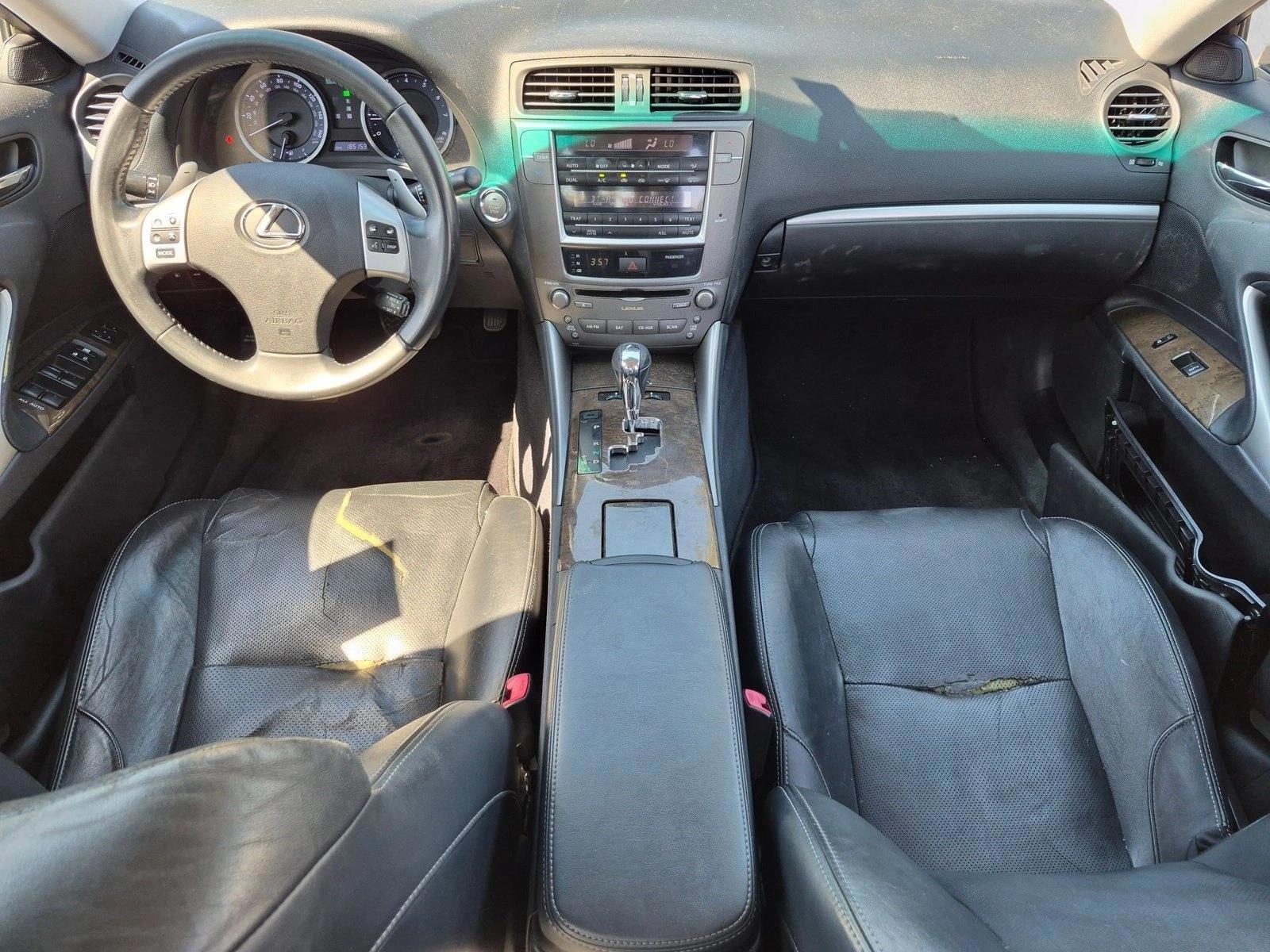 Thumbnail: 2012 Lexus IS - 4