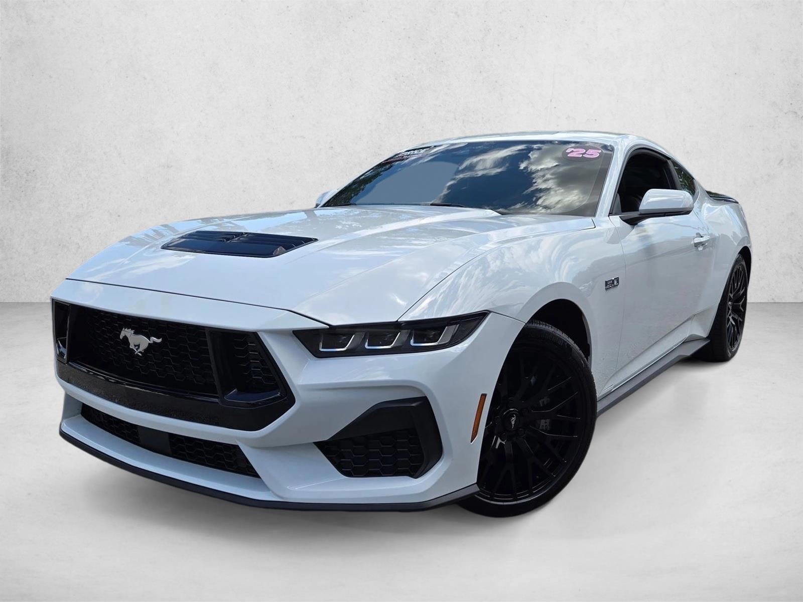 Thumbnail: 2025 Ford Mustang - 1