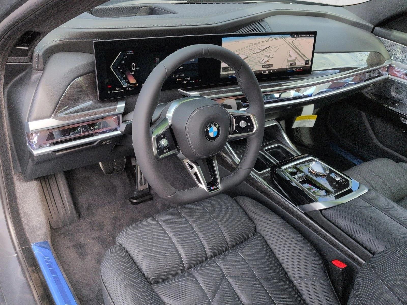 Thumbnail: 2026 BMW 7 Series - 3