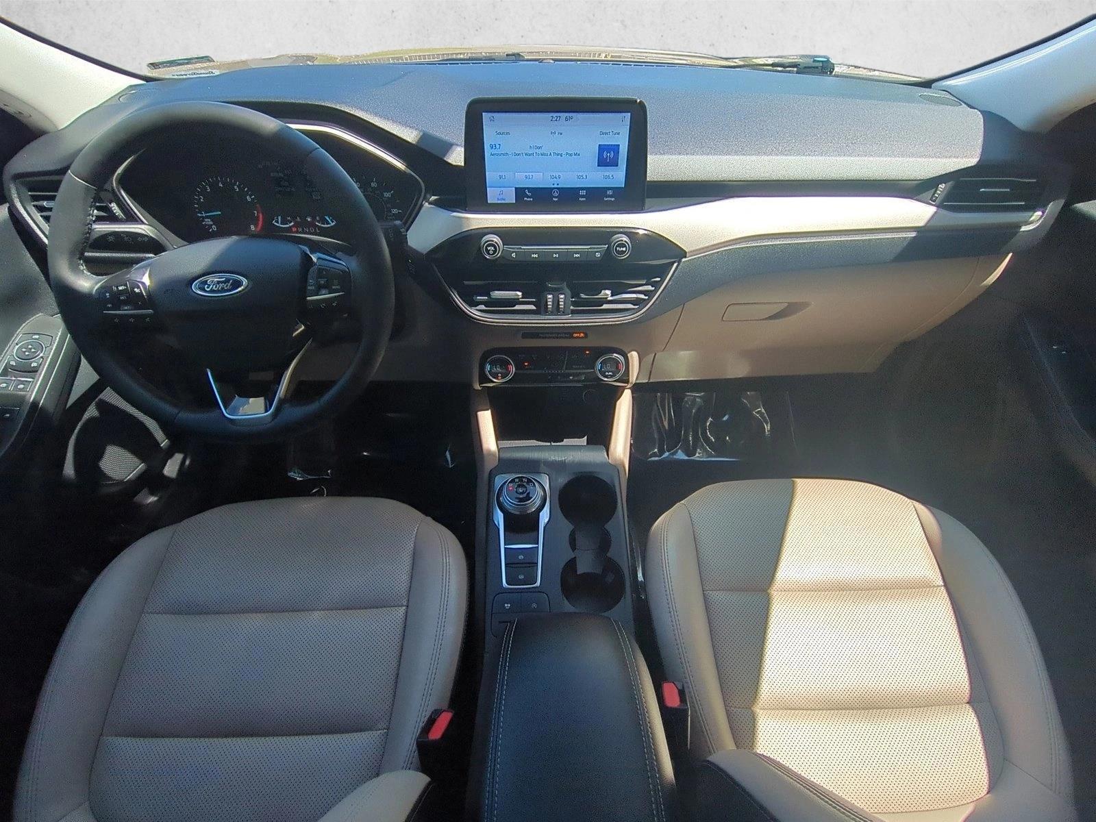 Thumbnail: 2021 Ford Escape - 3