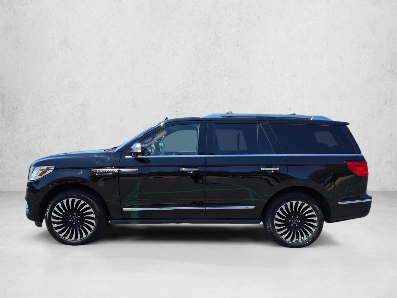 Thumbnail: 2018 Lincoln Navigator - 2