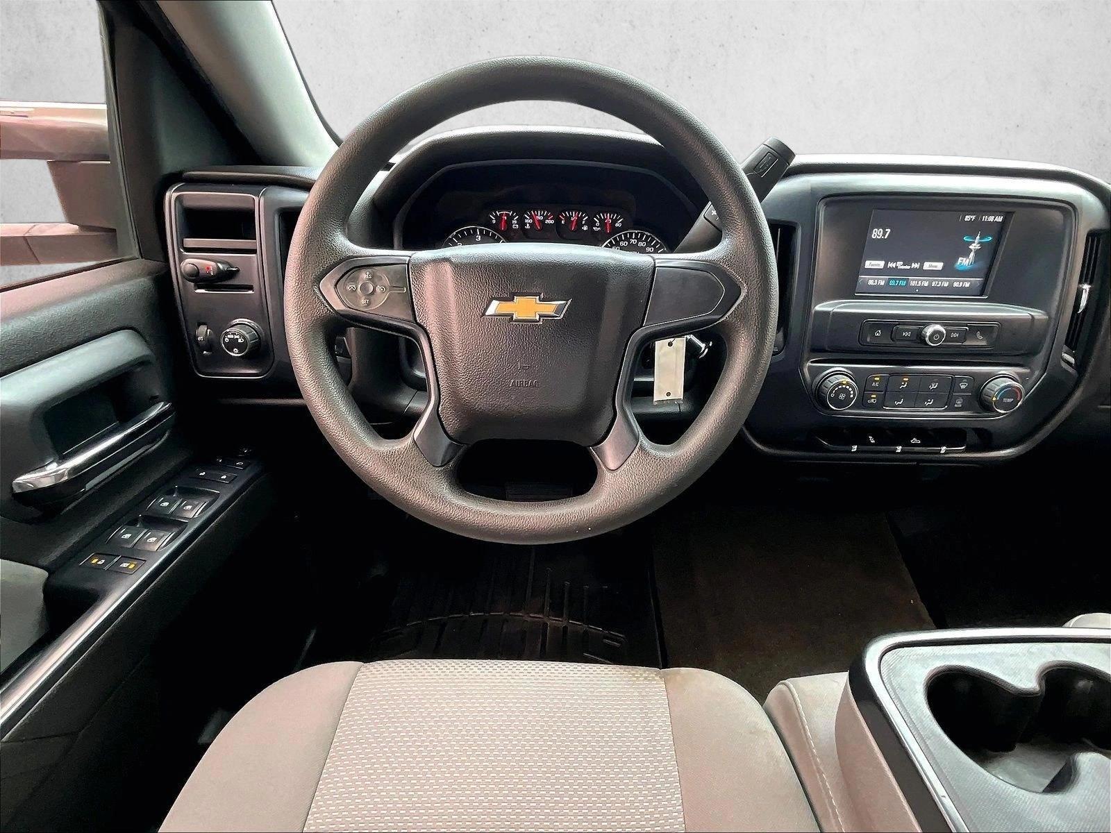 Thumbnail: 2017 Chevrolet Silverado 1500 - 3