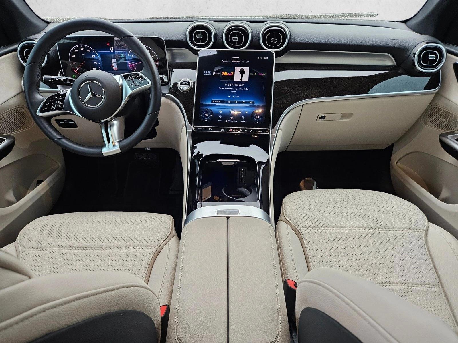 Thumbnail: 2025 Mercedes-Benz GLC - 4