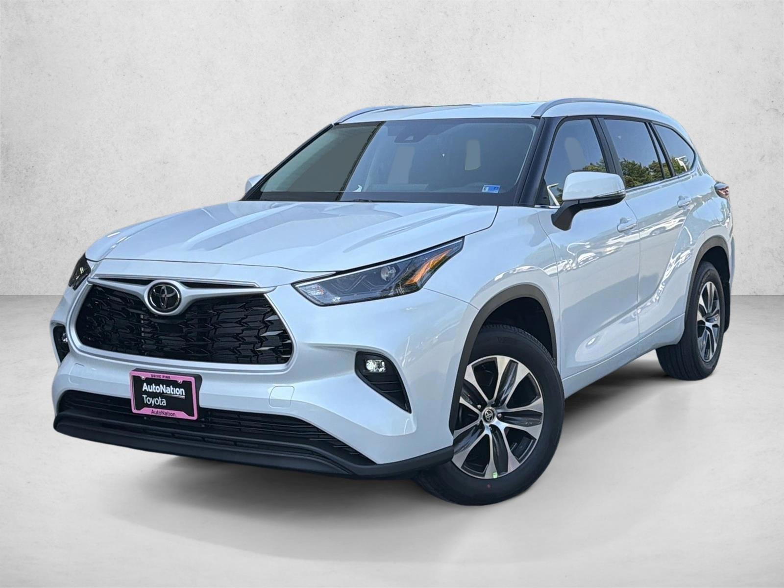 Thumbnail: 2026 Toyota Highlander - 1