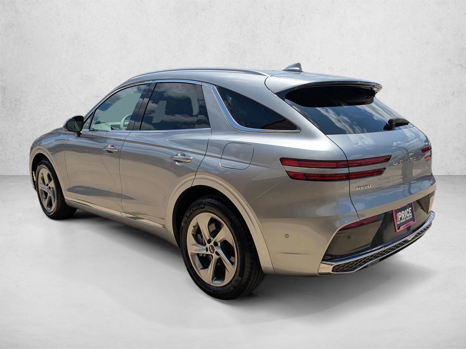 2026 Genesis GV70
