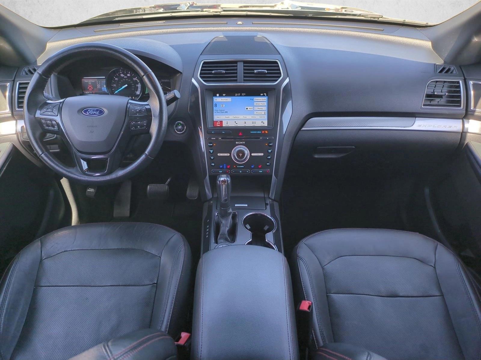 Thumbnail: 2018 Ford Explorer - 3