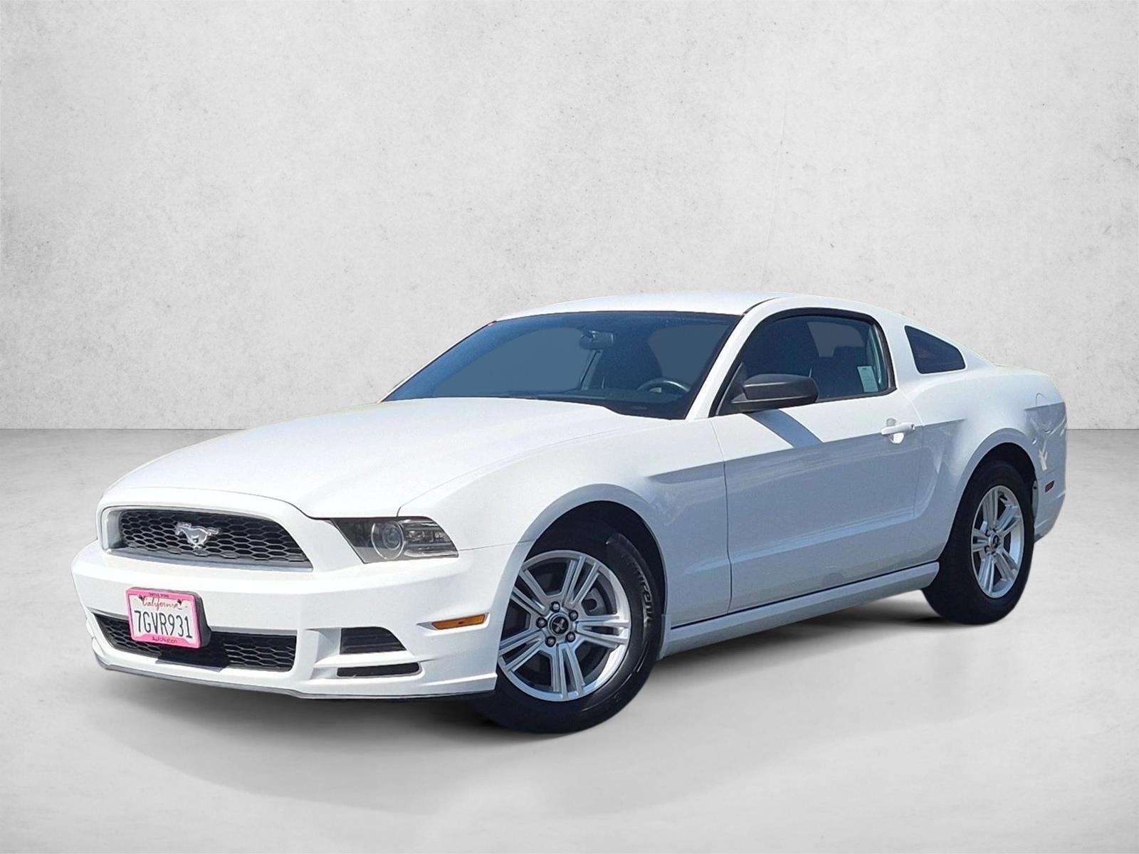 2014 Ford Mustang V6