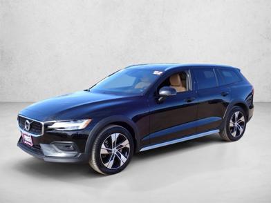 2022 Volvo V60  -
                  Centennial, CO