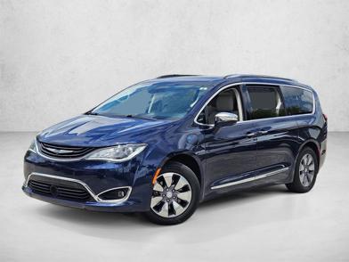 2018 Chrysler Pacifica Hybrid Limited -
                  Pembroke Pines, FL